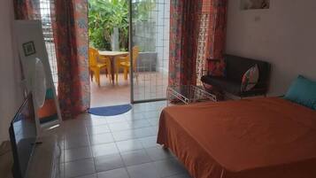 1 Schlafzimmer, Bügeleisen/Bügelbrett, WLAN, Bettwäsche