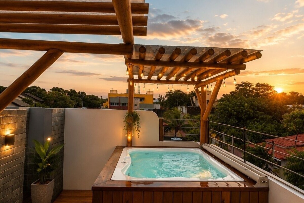 Honeymoon Loft, Hill View | Soundproofing, WiFi (free)