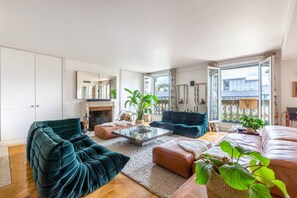 Smart-TV, PC-skjermer og printere