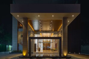 Exterior - Park Inn By Radisson Ayodhya (Faizabad)