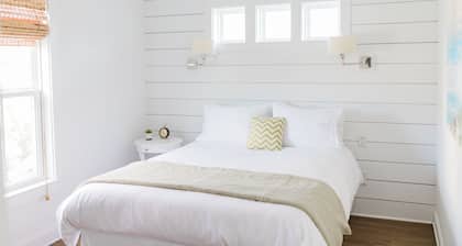 Daniel Island Getaway