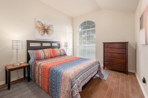 3 habitaciones, tabla de planchar con plancha y wifi gratis