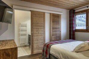 3 chambres, lit parapluie, Wi-Fi, draps fournis