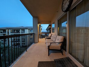 Property grounds - The Hideout is a recently remodeled, fully wheelchair-accessible, luxury condo  (St. George)
