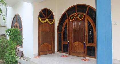 Shiva INN