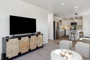 Interior - Mountain views on the 3rd floor (Port Townsend)