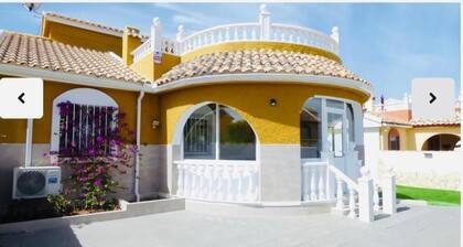 Villa Havre de Paix à Camposol Avec Piscine et Terrasse !