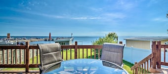 Family-Friendly Cottage on the Lake