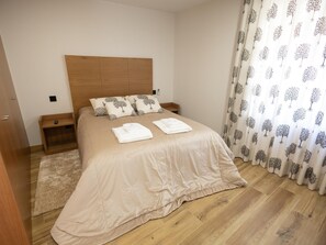 5 slaapkamers, internet, beddengoed