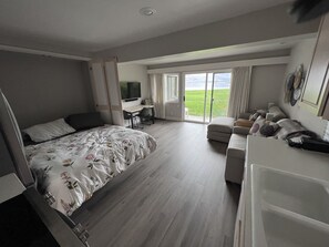 1 室のベッドルーム、WiFi、ベッドシーツ
