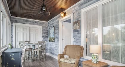 Charming 3BR Home in Muskegon – Walk to Downtown & Lake!