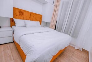 1 chambre, fer et planche à repasser, Wi-Fi, draps fournis