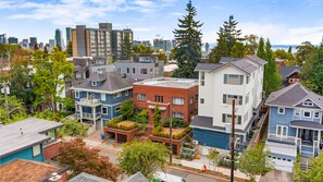 Front of property - Meleys Crimson Keep Driftmarks Suite (Seattle)