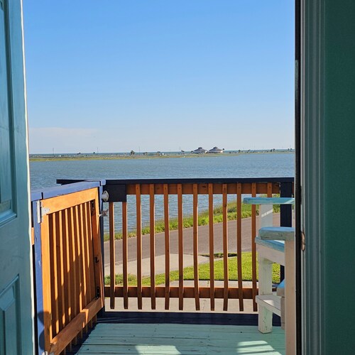 ROCKPORT'S BEST VIEW AND LOCATION! - Pat's Perch --- On the Water