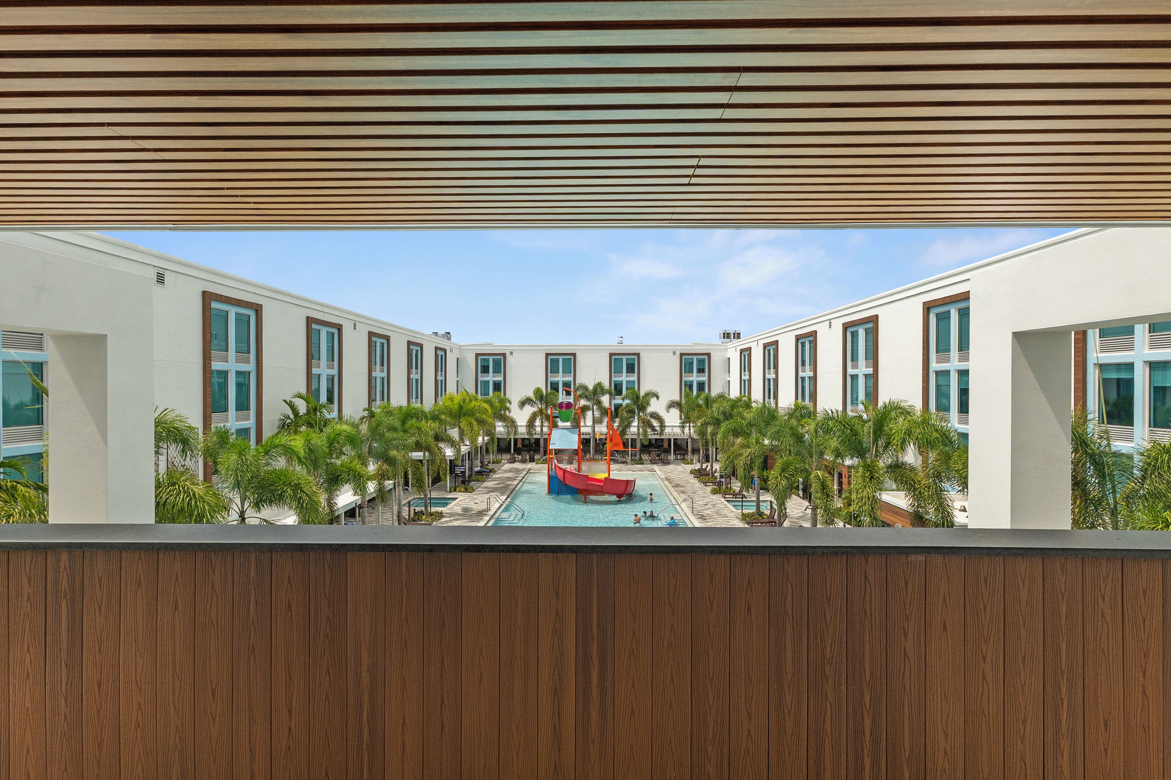 Suite, 1 Katil Raja (King) dengan Katil Sofa, Balcony | Teres/patio