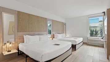 Standard Room Double King | Premium bedding, minibar, in-room safe, soundproofing