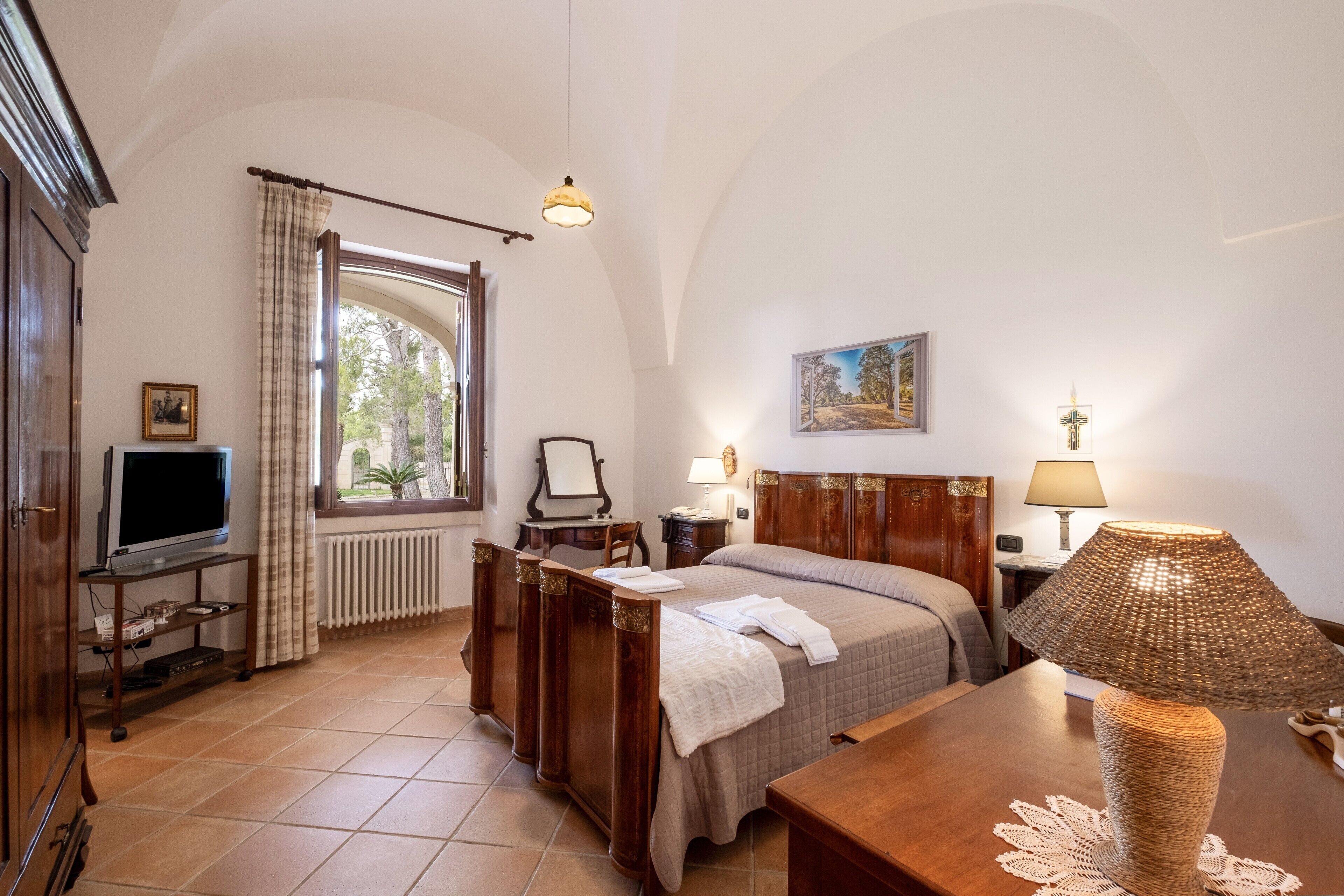 5 camere, ferro/asse da stiro, Wi-Fi gratuito, lenzuola