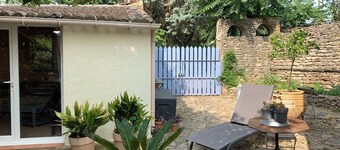 Holiday Home 'Mazet' with Private Terrace, Private Garden and Wi-Fi