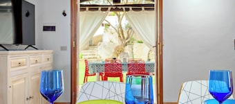 Holiday Home 'Villa Quattro Cuori' with Private Terrace, Private Garden and Air Conditioning