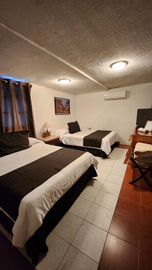 Economy Quadruple Room