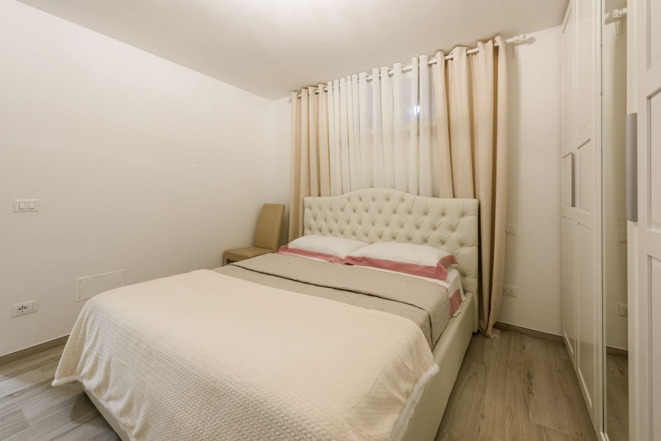 5 sovrum, skrivbord, strykjärn/strykbräda och wi-fi