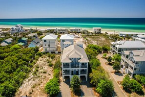 Exterior - On Inlet Time - Private Pool & Hot Tub 4 Minute Walk to Beach (Panama City Beach)