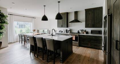Luxurious 5-BR Retreat with Gym & Game Area