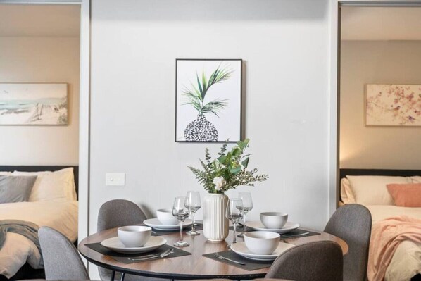 تناول الطعام