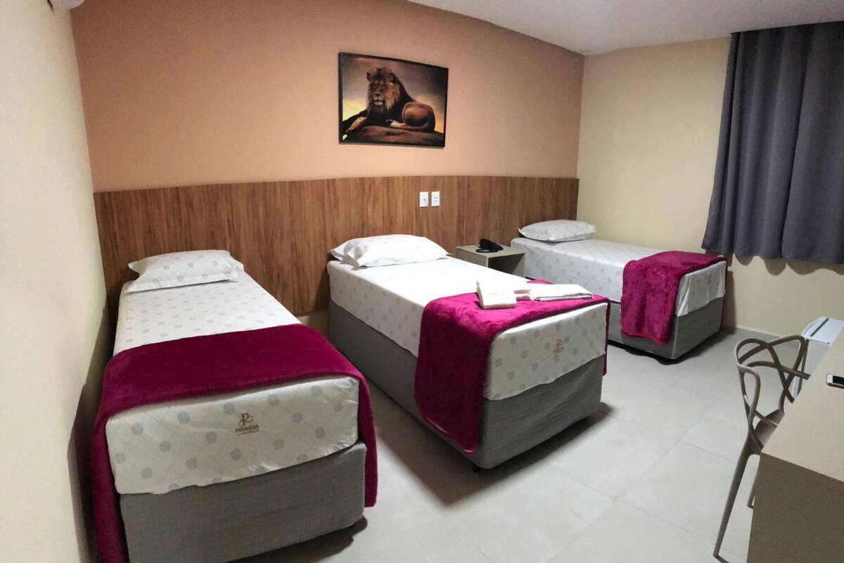 Comfort Triple Room | Laptop workspace, WiFi (free), bed sheets
