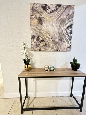 Interior - Beautiful & Central Cozy Home! (Miami)