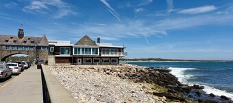 NEW OCEAN WATERFRONT HOME With Private Dock and Cabin, SPECTACULAR VIEWS!