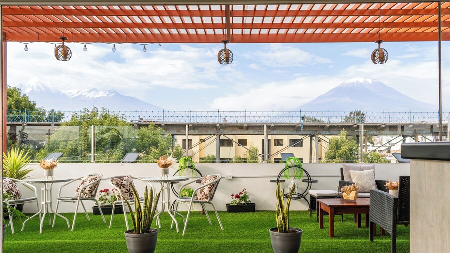 El Puente Hotel Boutique