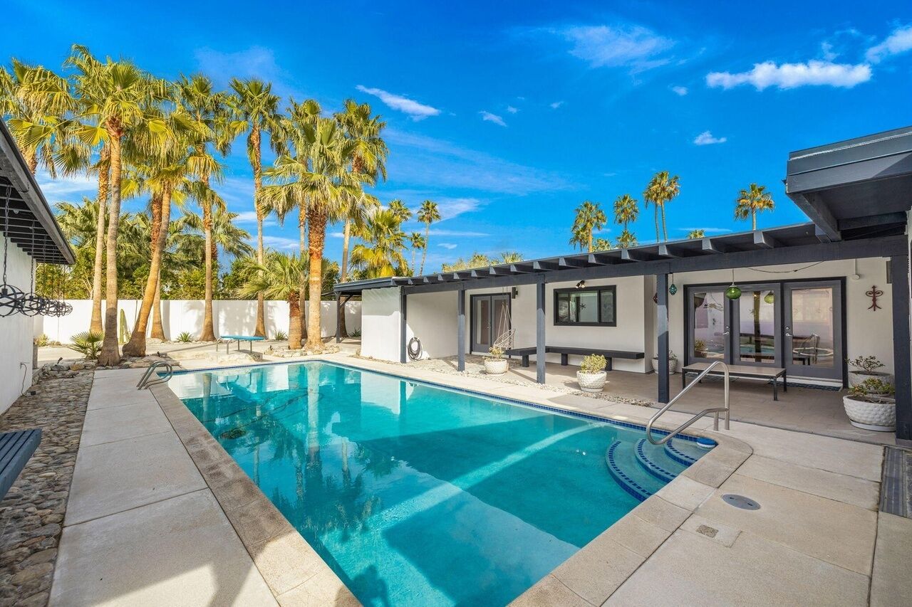 40 foot long pool. No heater so the water is chilly during the winter months.