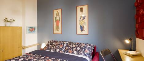 2 chambres, fer et planche Ă repasser, Wi-Fi, literie fournie