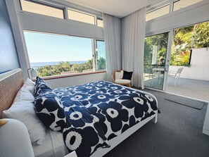 6 عدّة غرف نوم ومكواة/لوح كي وواي فاي مجانًا وملاءات أسرّة