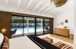 4 chambres, fer et planche à repasser, lit parapluie, Wi-Fi gratuit