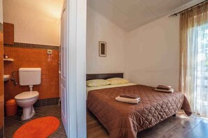 1 室のベッドルーム、アイロン / アイロン台、旅行用ベビーベッド、インターネット