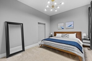 2 habitaciones, escritorio, tabla de planchar con plancha y wifi gratis