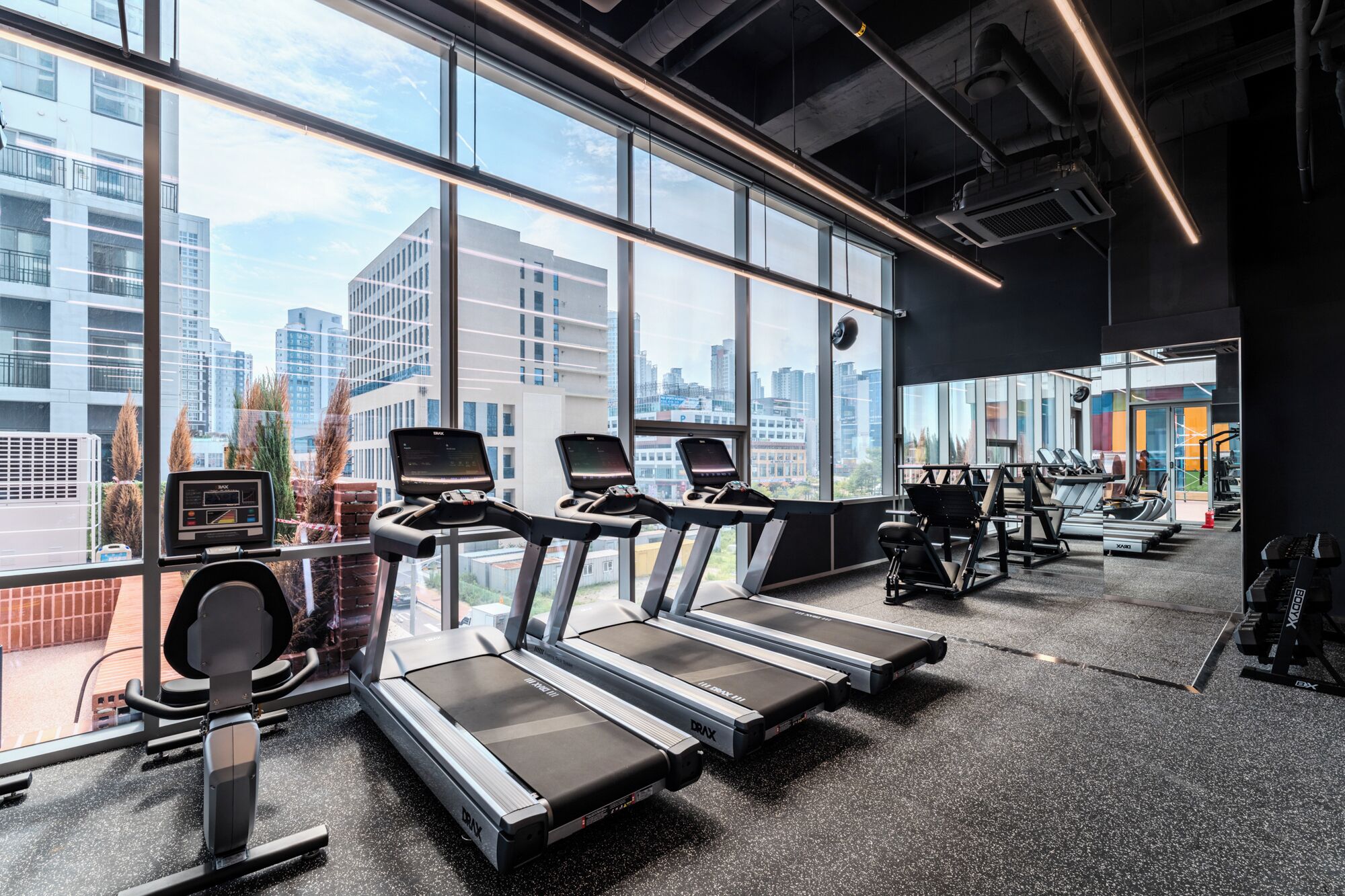 Hue Stay PKG (Room + Breakfast + Spa for 2) | Terrace/patio