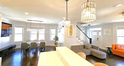 New Built XL Modern House Near Tenean Beach,UMass Boston,Highway. With EVCharger