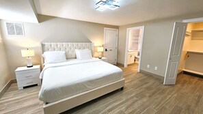 5 室のベッドルーム、アイロン / アイロン台、WiFi、ベッドシーツ