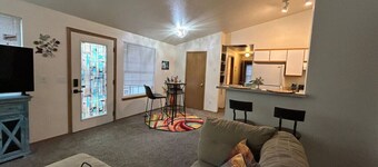 Clyde's Crib: Cozy Ms. Pac-Man