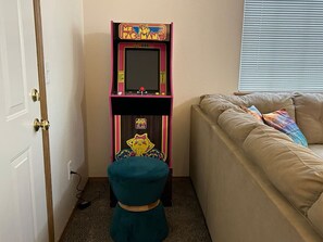 Games room - Clyde's Crib: Cozy Ms. Pac-Man (Boise)