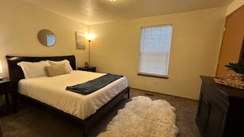 2 bedrooms, desk, iron/ironing board, travel crib