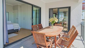 Unclassified image, 2 of 29, button - Sitari on Sea | 3-Bed Villa, Pool & Sea Views, Kleinmond (Kleinmond)