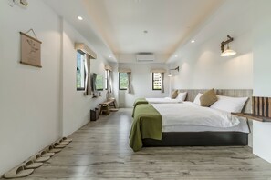 Family Room with Mountain View | View from room - Kuma B&B (Ji'an)