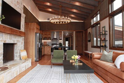Modern Cabin on Monkey Island with Expansive Deck & Hot Tub!