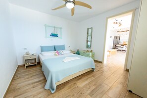 2 chambres, fer et planche à repasser, Wi-Fi gratuit, draps fournis