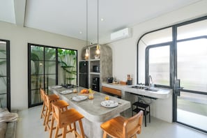 Villa, 2 Bedrooms | Private kitchen
