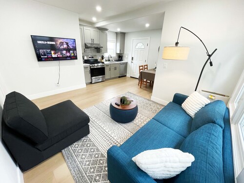 456C - SanJose Downtown 1b Home new Remolded/WIFI/Parking